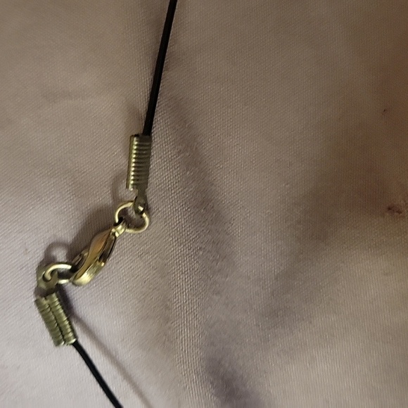 EUC chunky necklace - Picture 3 of 3